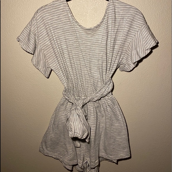 White and Gray Stripped Romper with Wrap and Tie - Picture 2 of 3